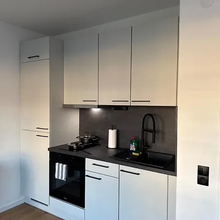 Union Near Train Station Apartment *