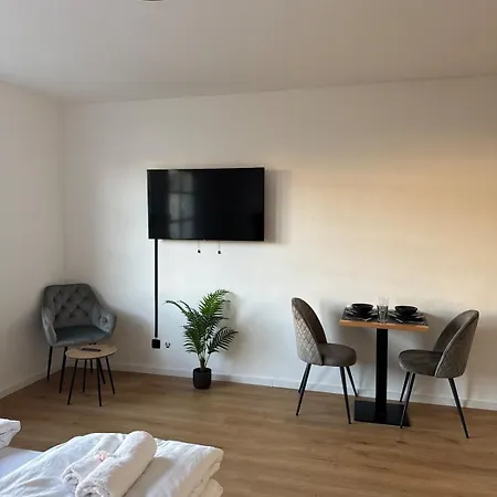 Lägenhet Cozy Apartment, 7 Mins To Hauptbahnhof *